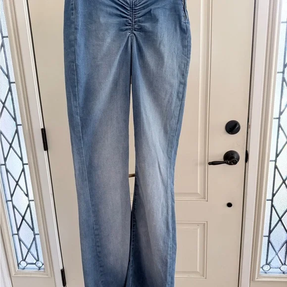 Long, lean jeans with low front rise - Picture 10 of 10